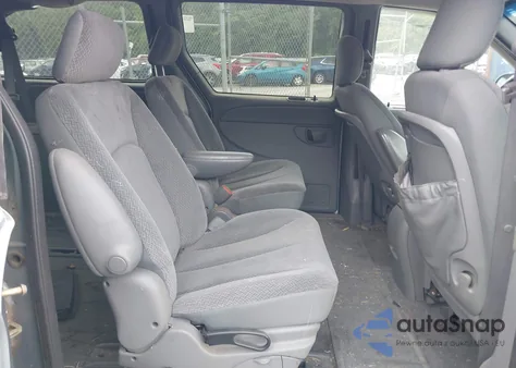 2004 Dodge Grand Caravan Sxt from USA, damaged, VIN 2D4GP44L34R553391